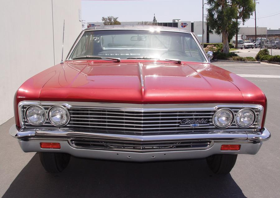 Chevrolet Impala 427/425 L72 Sport Coupe 1966 года  (фото 2 из 3)